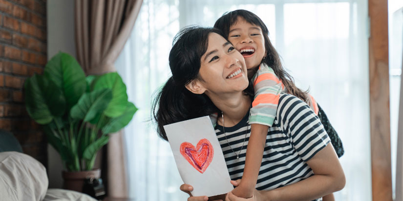 Using Love Languages with Your Kids | Little Sunshine's Playhouse